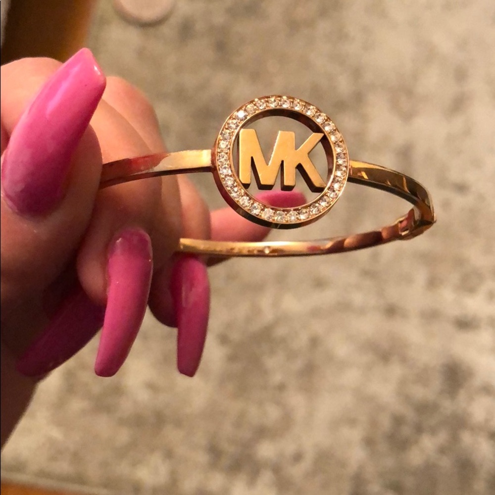 Michael Kors gold bracelet